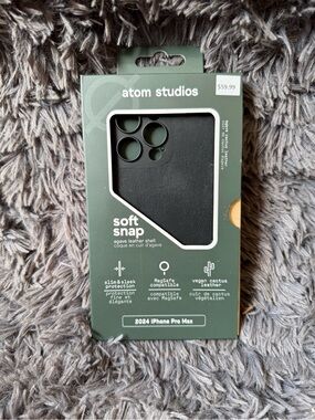 Atom Studios Soft Snap Agave Leather Shell Case